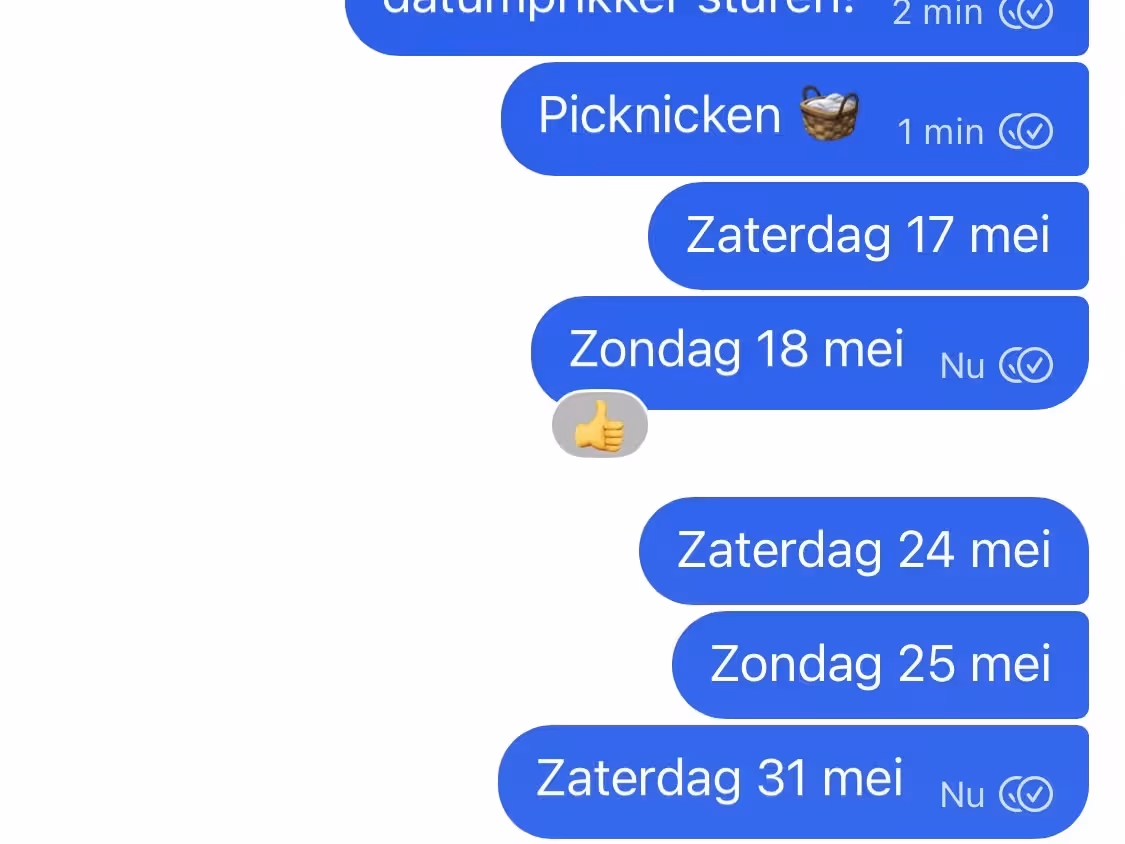 Schermafbeelding van een ingevulde datumprikker in Signal op iOS